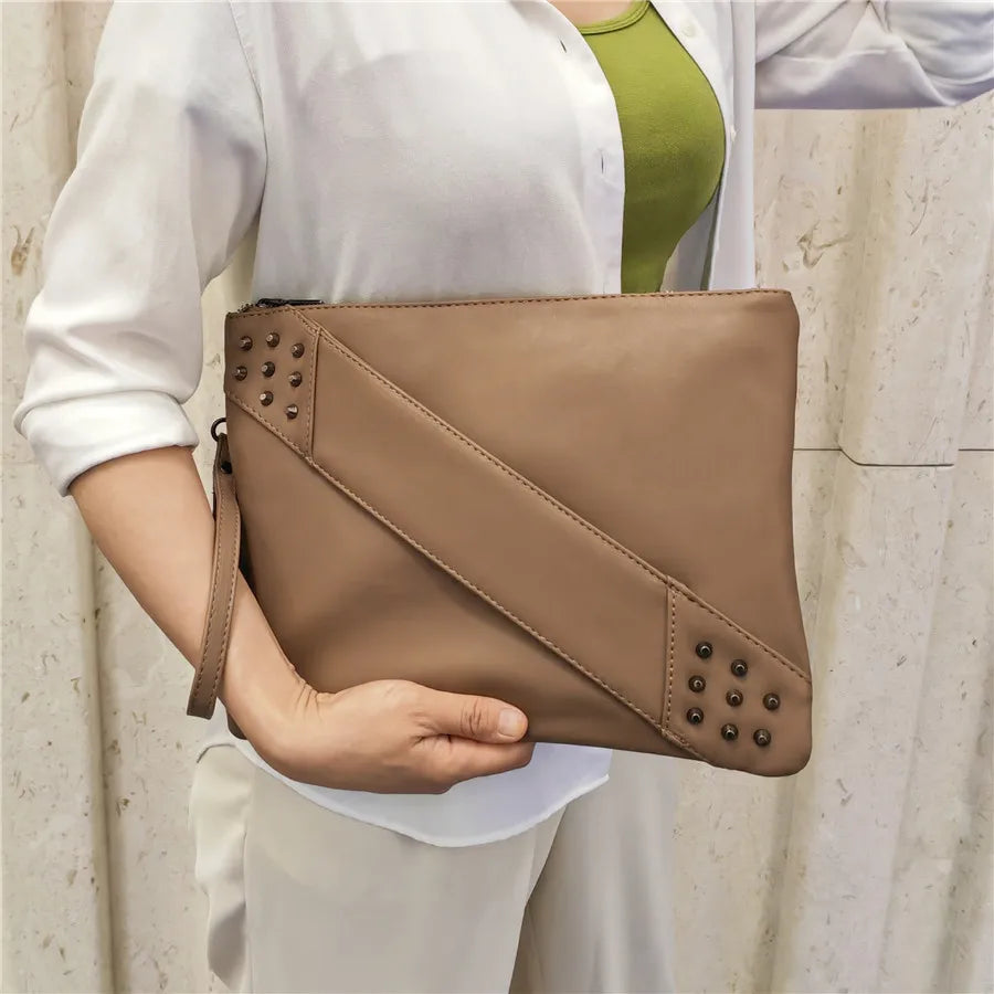 https://cdn.shopify.com/s/files/1/0462/8493/1232/files/Sf3cc0338f1cf4a9c8f457450128ed8d3x.webp?v=1702916927